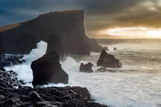 223-valahnukamol-09-arc-lr.jpg